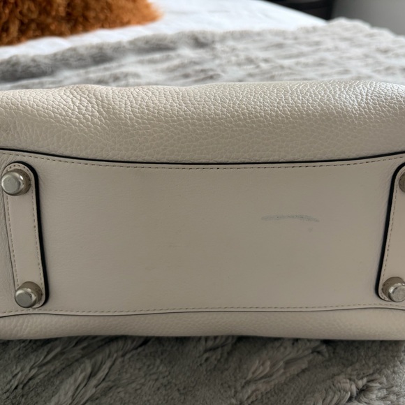 Coach Swagger Bag 27